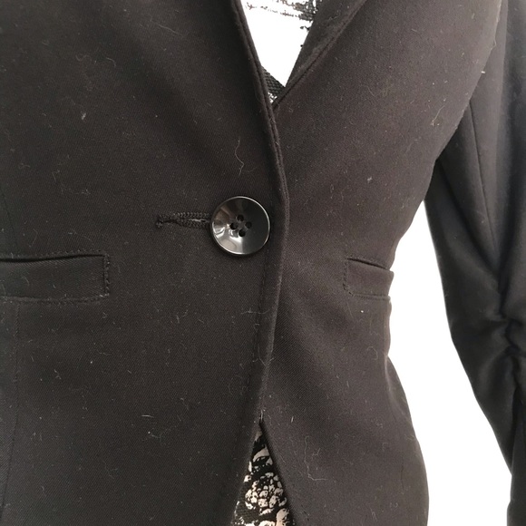 Black blazer gathered sleeve - Picture 8 of 8
